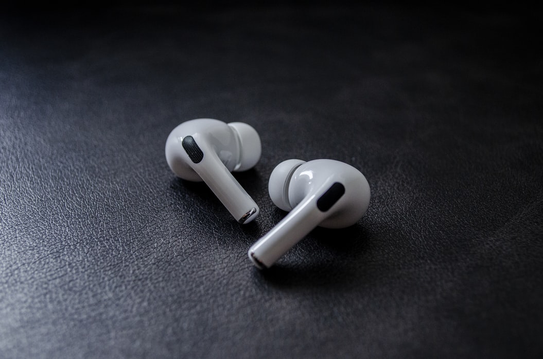 Apple AirPods Pro for Gym: Are They The Best Wireless Earbuds for Working Out?