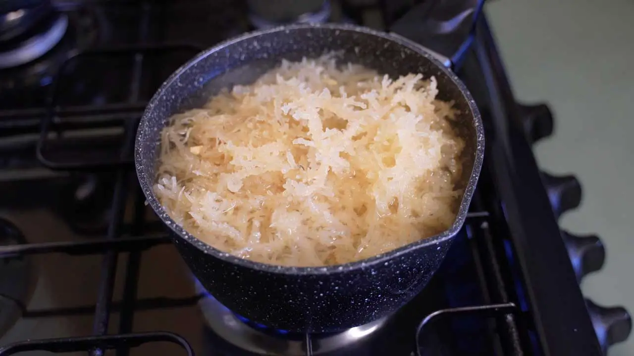 Should You Boil Irish Sea Moss to Get the Best Experience?
