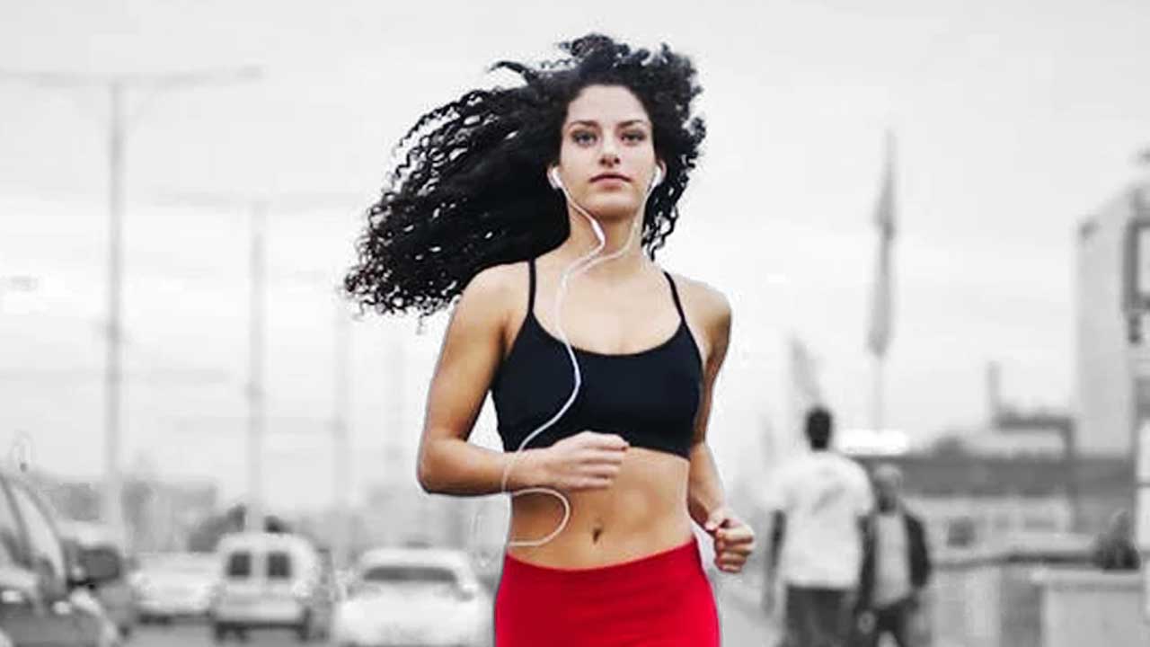 Get Pumped: Should You Listen to Music While Exercising?