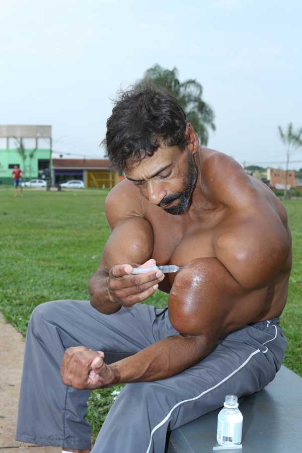 synthol abuse pecs 8